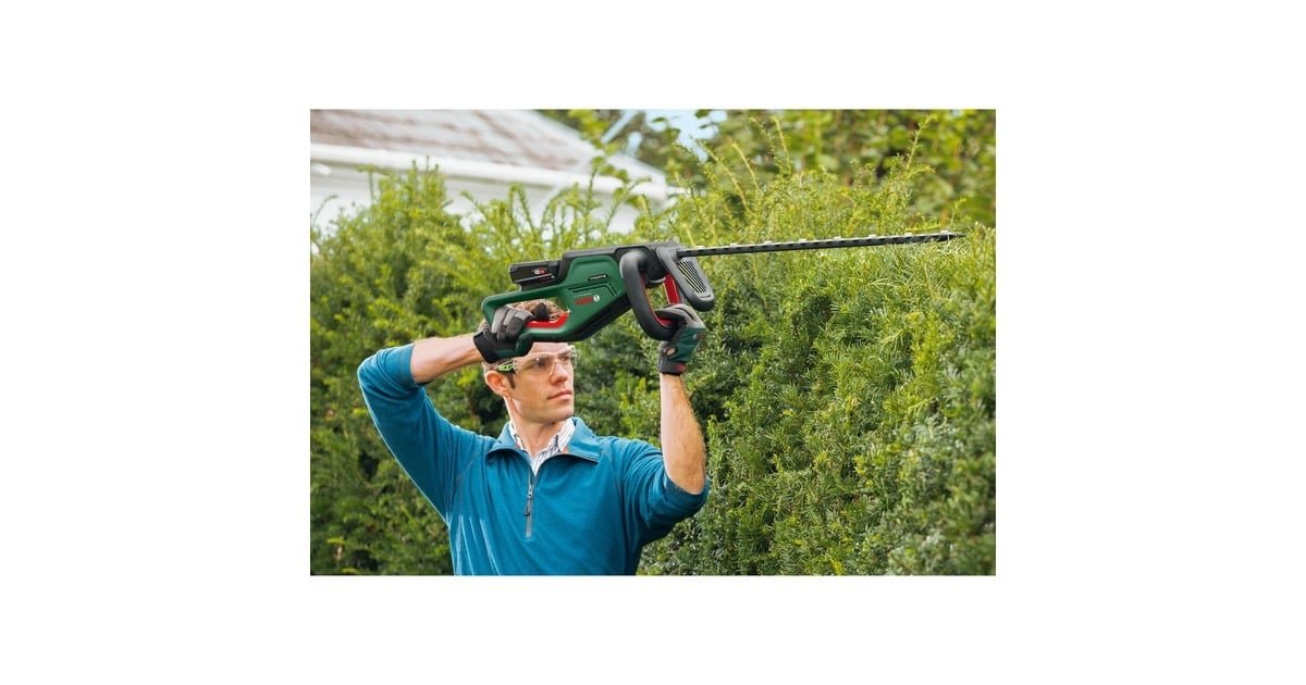 Bosch UniversalHedgeCut 18V-50 Heckenscheren-Set – 2,5 Ah