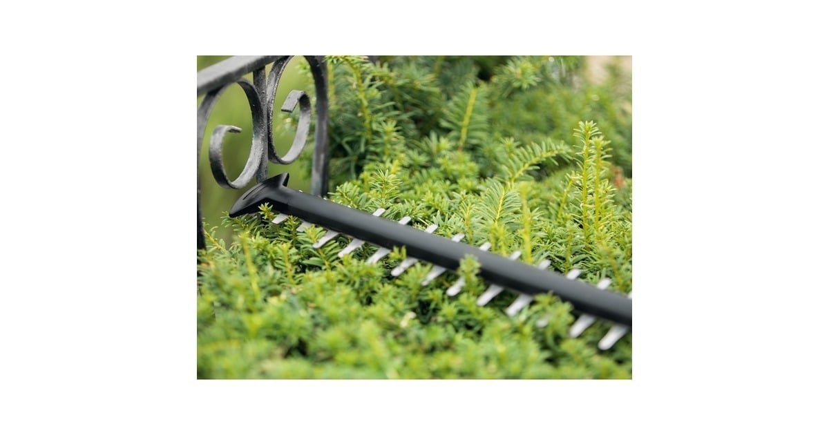 Bosch UniversalHedgeCut 18V-50 Heckenscheren-Set – 2,5 Ah